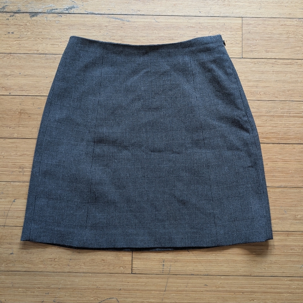 Babaton Gray Plaid Mini Skirt 6 Gray Classic Fall Straight Pencil